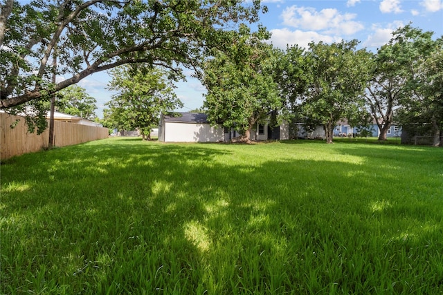 3805 19th St N, Texas City, TX 77590 - view of yard