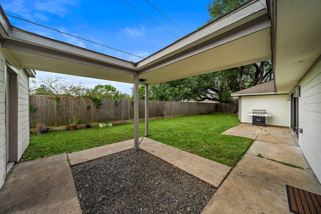 1902 Knoboak Cir, Houston, TX 77080 - view of yard featuring a patio