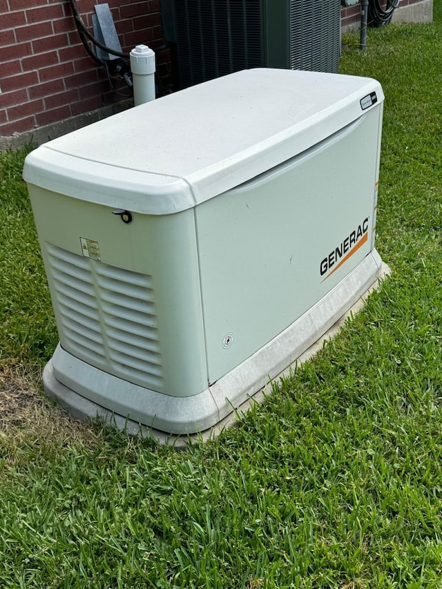 2232 Stableridge Dr, Conroe, TX 77384 - exterior view of a power unit and cooling unit