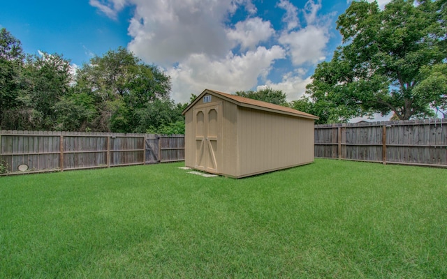 3305 Park Shadow Ln, Deer Park, TX 77536 - view of yard