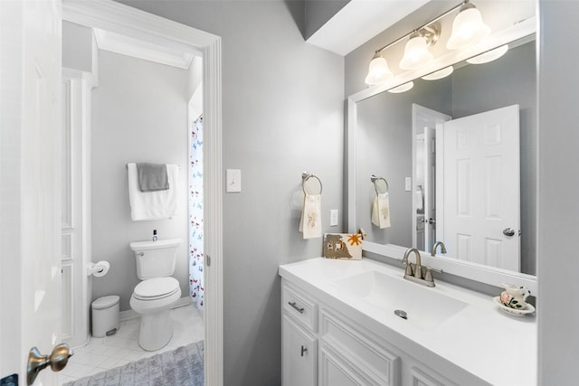 1523 Lofty Maple Trl, Kingwood, TX 77345 - bathroom featuring vanity, toilet, and curtained shower