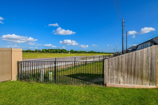31142 Crescent Hill Dr, Fulshear, TX 77441 - view of yard