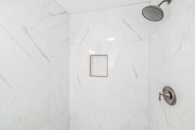603 W Dallas St, Conroe, TX 77301 - bathroom view of tiled shower