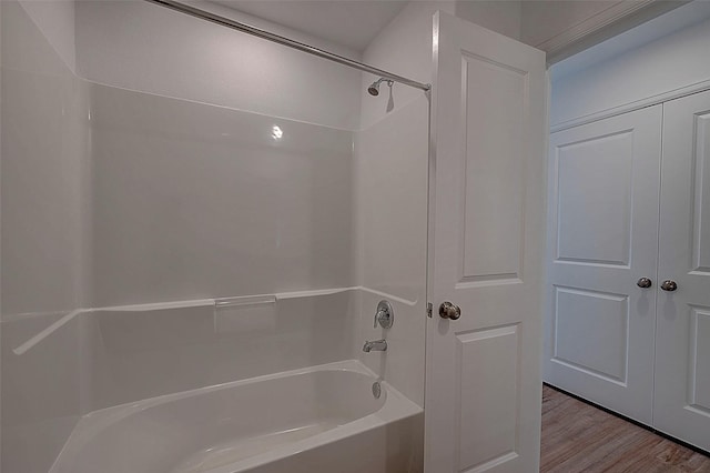 19915 Epirus Shores Dr, Hockley, TX 77447 - full bath featuring bathtub / shower combination and wood finished floors
