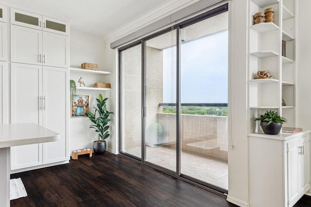651 Bering Dr Unit 906, Houston, TX 77057 - unfurnished dining area with dark wood-style floors