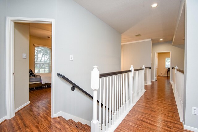 1638 Brookstone Ln, Sugar Land, TX 77479 - corridor featuring an upstairs landing, wood finished floors, recessed lighting, baseboards, and vaulted ceiling