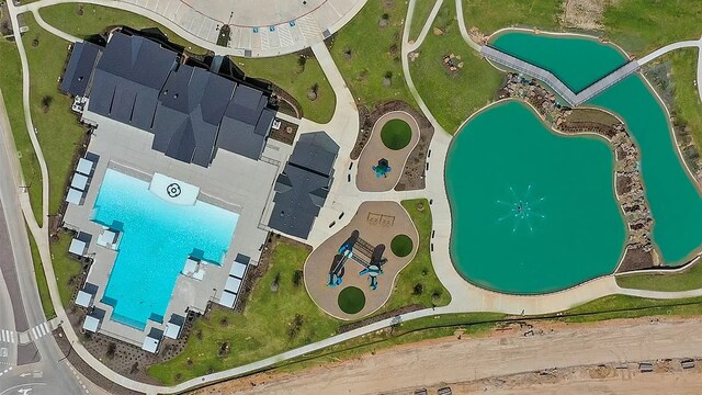 3539 Gore Creek Dr, Katy, TX 77494 - bird's eye view of a pool