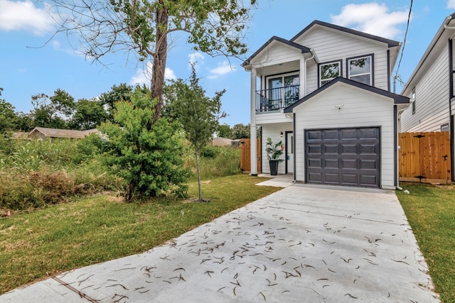 414 Armstrong St, Houston, TX 77029 - view of front of property with a balcony and driveway