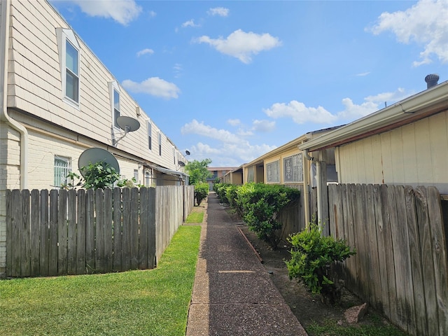 6201 Ranchester Dr Unit 1, Houston, TX 77036 - photo 5