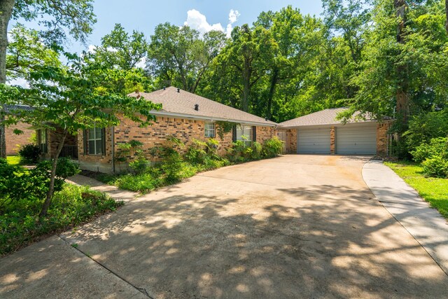157 Rolling Hills Dr, Conroe, TX 77304 - photo 4