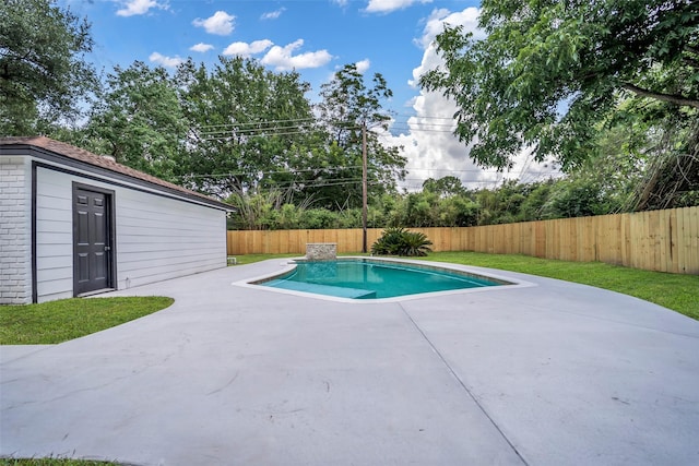 15905 Lakeview Dr, Jersey Village, TX 77040 - view of swimming pool with a fenced backyard, a patio area, and an outdoor structure