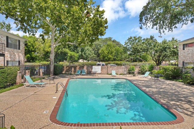 7900 Westheimer Rd Unit 231, Houston, TX 77063 - photo 2