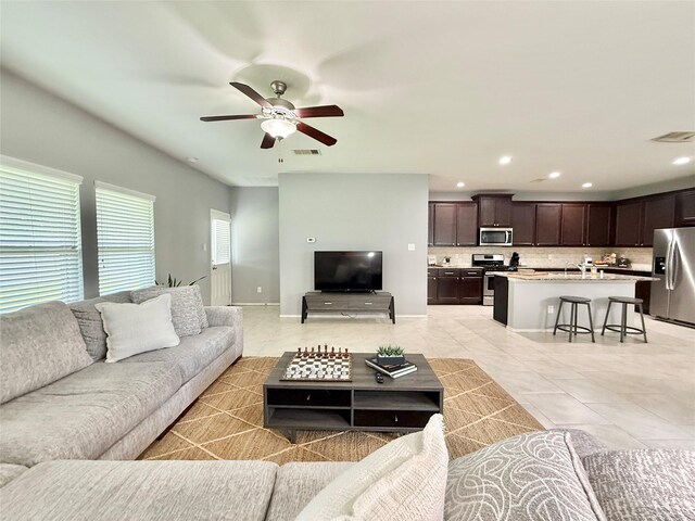 174 Meadow Grove Dr, Conroe, TX 77384 - photo 7