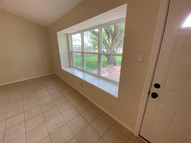 10123 Kent Towne Ln, Sugar Land, TX 77498 - entrance foyer featuring light tile patterned floors and baseboards