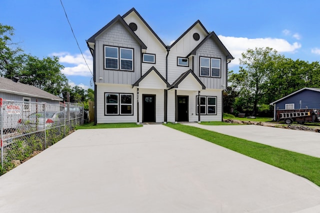 8149 Talton St B, Unit A, Houston, TX 77028 - view of front of home with board and batten siding