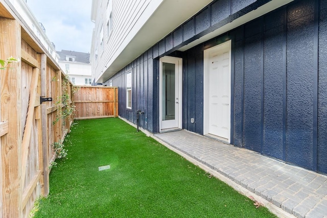 737 Bringhurst St, Houston, TX 77020 - view of yard