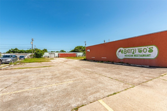 1309 1st St, La Marque, TX 77568 - exterior space with uncovered parking