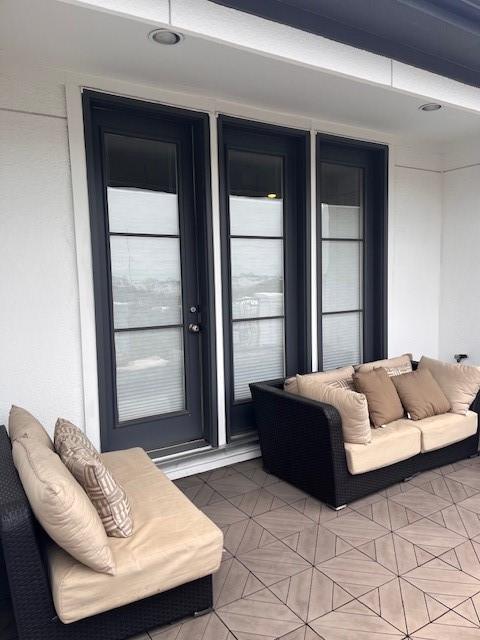 2533 Lamar St, Houston, TX 77003 - view of living room