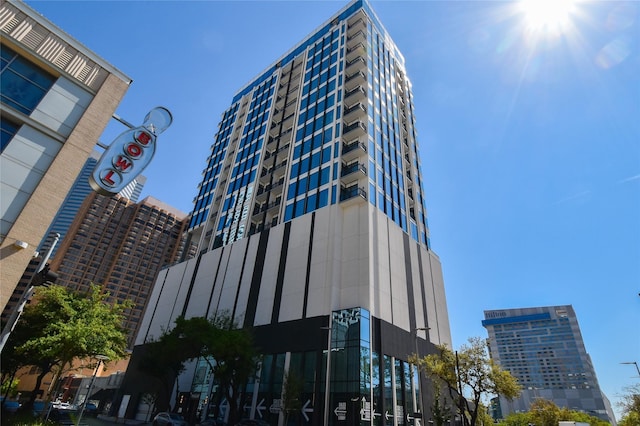 1211 Caroline St Unit 906, Houston, TX 77002 - view of building exterior