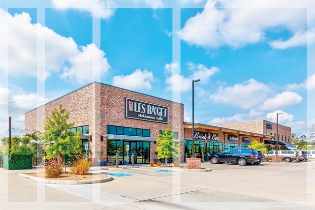 1438 Wakefield Dr, Houston, TX 77018 - view of commercial property featuring uncovered parking