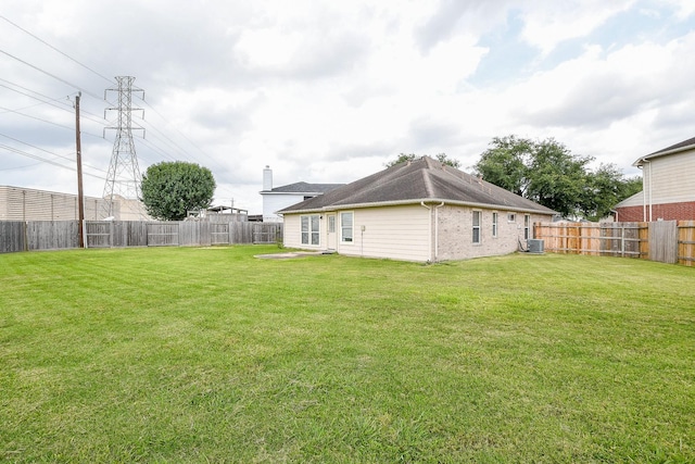 9203 Windy Spring Ct, Houston, TX 77089 - view of yard with central AC unit