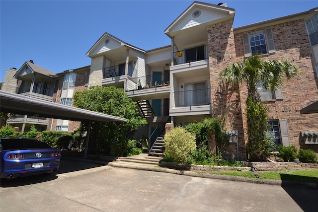 2121 Hepburn Sts Unit 713, Houston, TX 77054 - view of building exterior with stairway