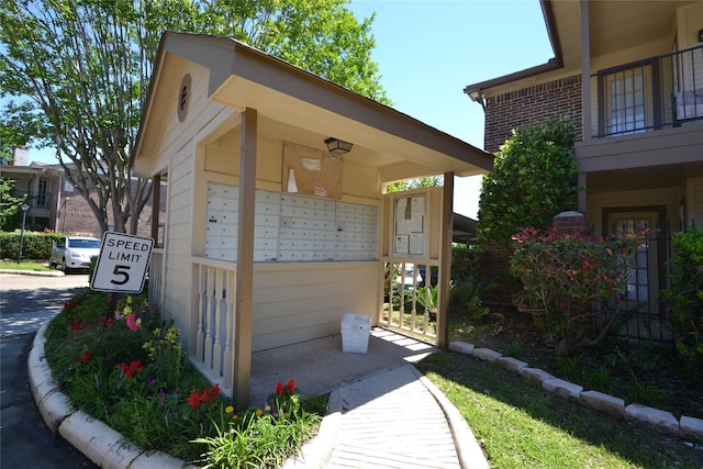 2121 Hepburn Sts Unit 713, Houston, TX 77054 - view of home's community with mail area
