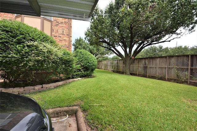 2121 Hepburn Sts Unit 713, Houston, TX 77054 - view of yard