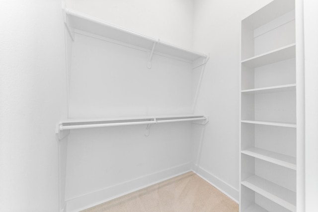 4710 Gunter St, Houston, TX 77020 - spacious closet featuring carpet