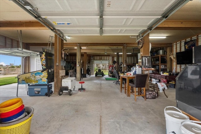 7014 Terrasso Dr, Hitchcock, TX 77563 - view of garage