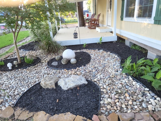 639 Manor St, Houston, TX 77015 - view of yard