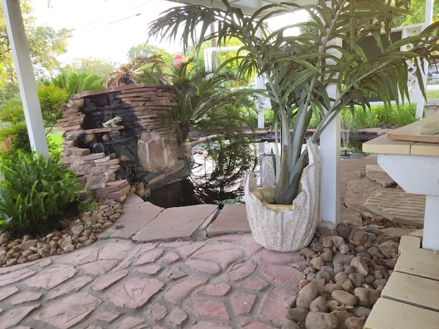 639 Manor St, Houston, TX 77015 - view of patio