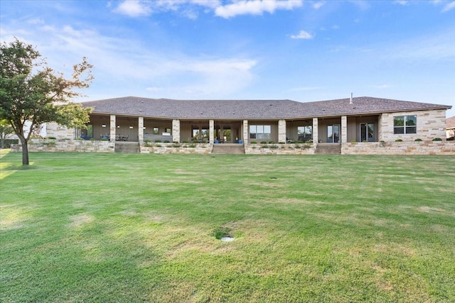 535 Creekside Dr, Salado, TX 76571 - back of house with a yard