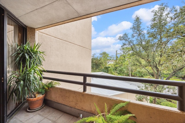 101 Westcott St Unit 305, Houston, TX 77007 - view of balcony