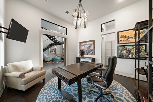 507 Terrace Dr, Houston, TX 77007 - office space featuring dark wood-type flooring and baseboards