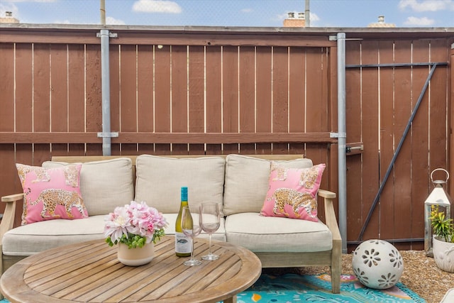 738 Augusta Dr Unit 312, Houston, TX 77057 - view of patio / terrace