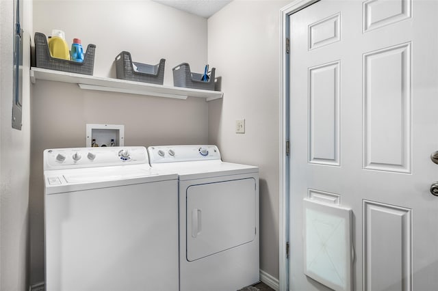 109 Teena Ln, Livingston, TX 77351 - laundry area featuring washing machine and clothes dryer