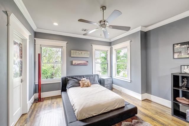 1811 Harvard St, Houston, TX 77008 - bedroom featuring wood finished floors, baseboards, crown molding, recessed lighting, and a ceiling fan