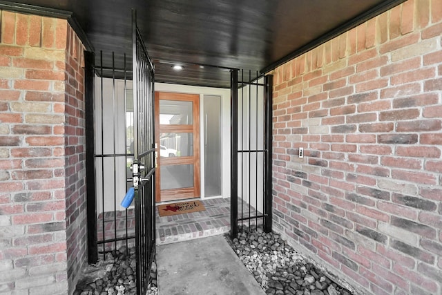 8906 Enchanted Forest Dr, Houston, TX 77088 - view of exterior entry with brick siding