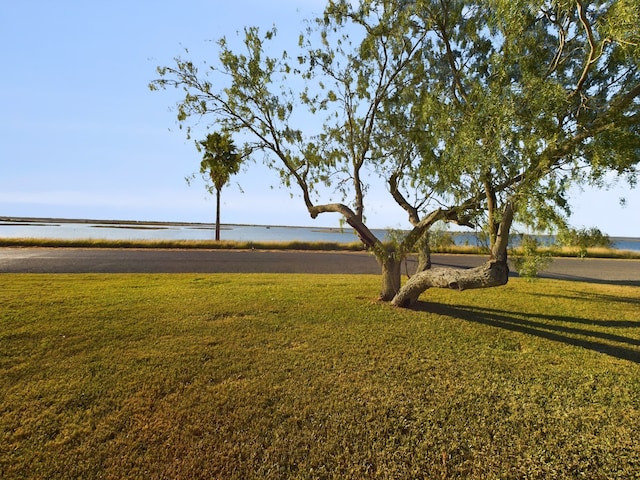 1001 Cape Velero Dr Unit D, Rockport, TX 78382 - photo 32