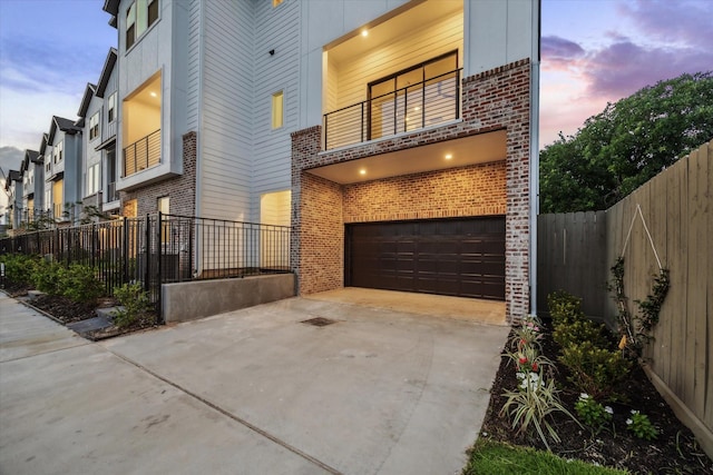 129 Eastwood St, Houston, TX 77011 - photo 32
