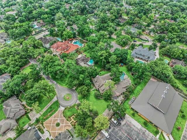 13 Robinwood Ln, Houston, TX 77024