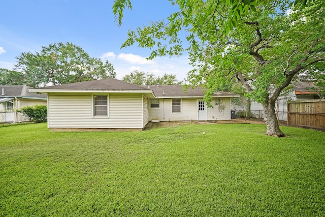5814 Darnell St, Houston, TX 77074 - view of rear view of property