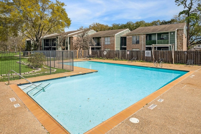 820 Threadneedle St Unit 248, Houston, TX 77079 - community pool with a residential view