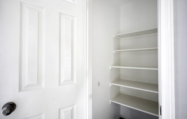 13012 Balsam Breeze Ln, Pearland, TX 77584 - view of closet