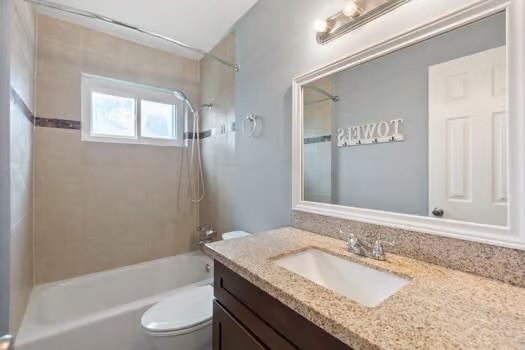 5321 Tanglebriar Dr, Dickinson, TX 77539 - photo 12