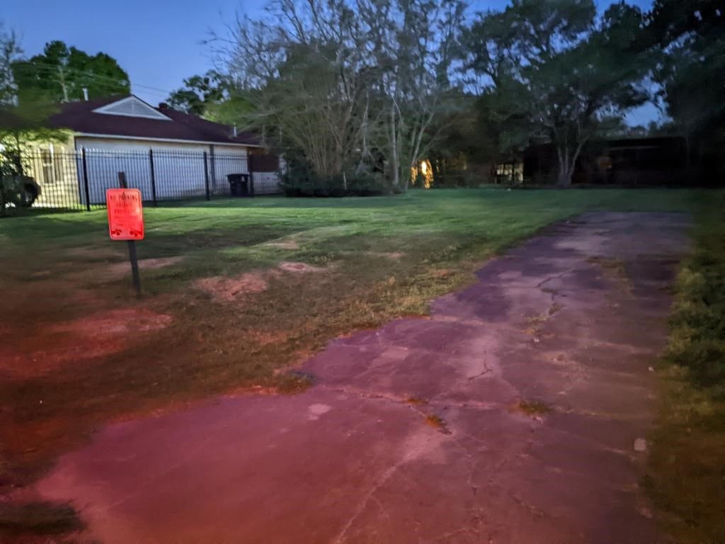 5774 Belneath St, Houston, TX 77033