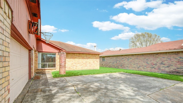 9831 Shell Rock Rd, La Porte, TX 77571 - view of patio