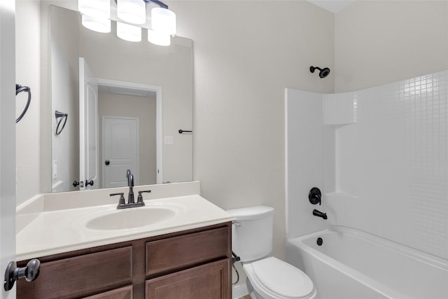 7571 Fettle Ln, Conroe, TX 77304 - full bath with vanity, toilet, and washtub / shower combination