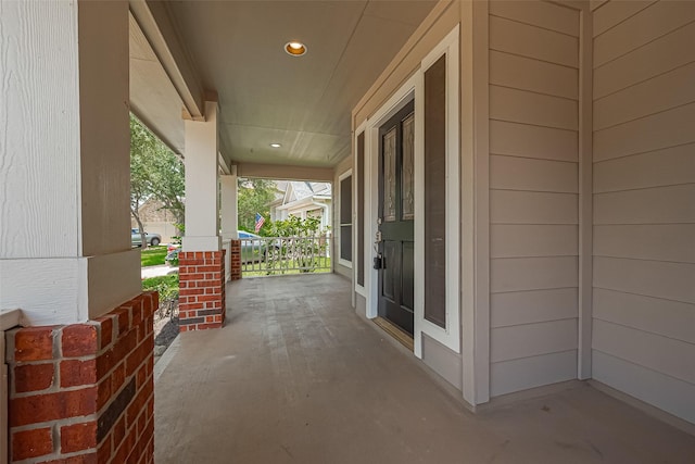 4046 Dell Ln, Missouri City, TX 77459 - view of covered porch